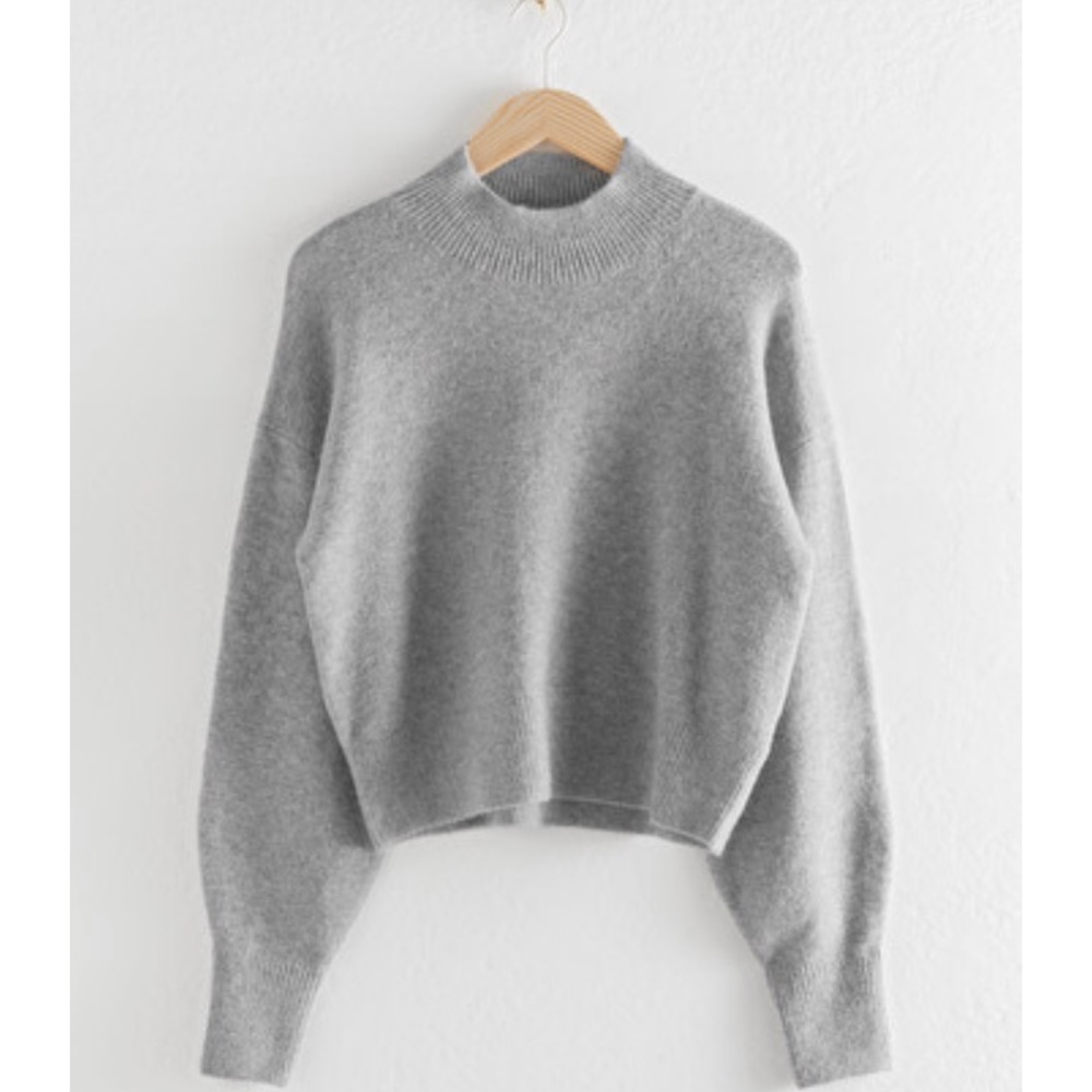 & Other Stories Cropped Gray Sweater